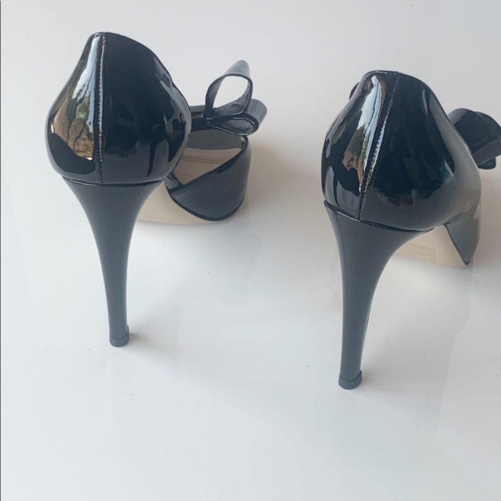 VALENTINO, Patent Leather Bow Accents D'Orsay Pumps - Picture 8 of 8